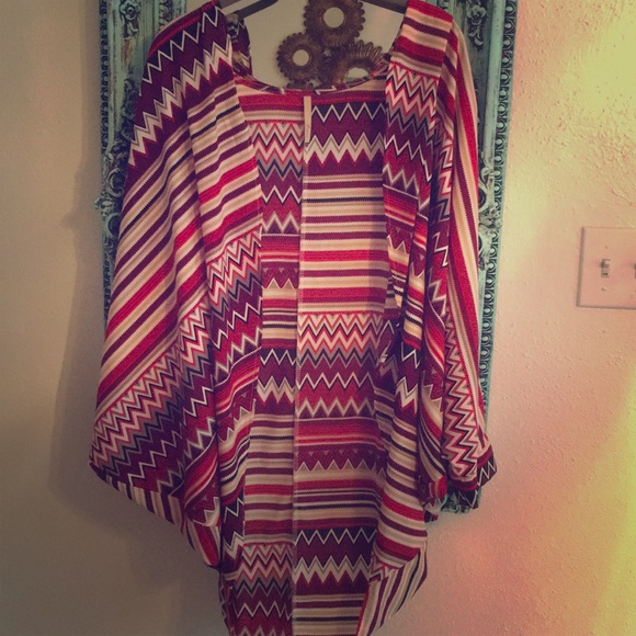 Tops - Aztec Flowy Kimono